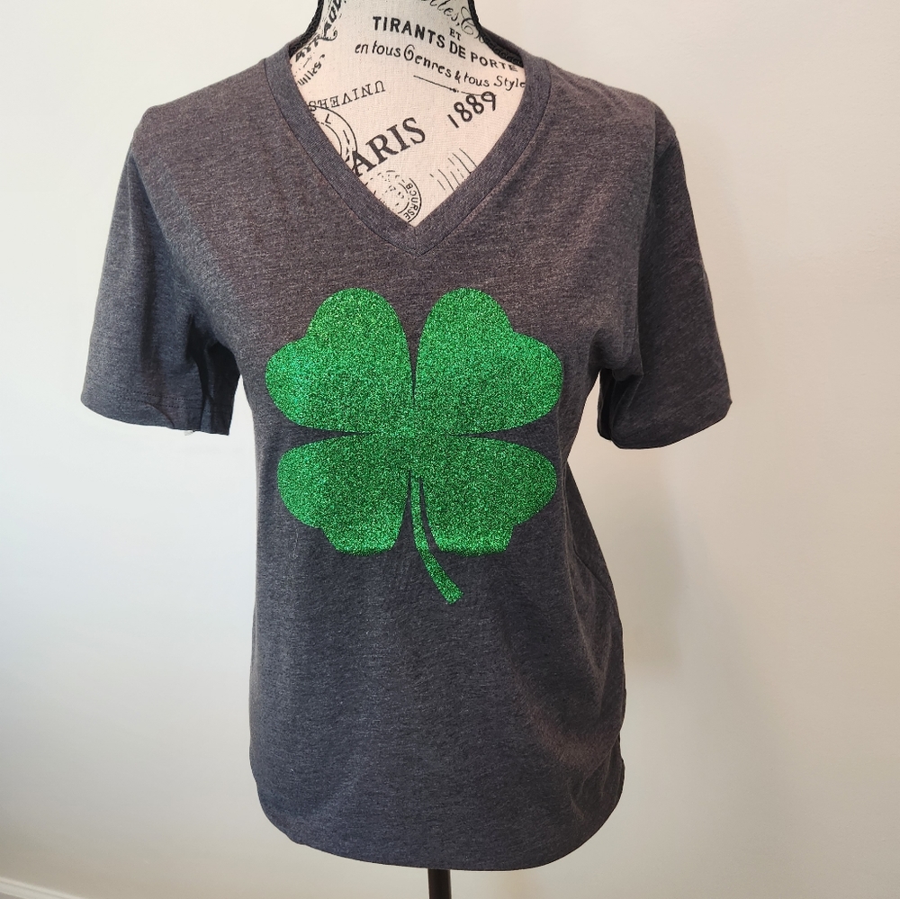 Glitter Clover Womans St Patrick's Tee size small